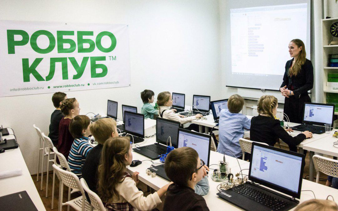 Школы Приморья закупили инженерные классы «РОББО» на 86 млн рублей